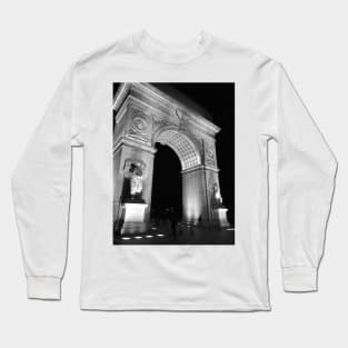 Famous archway in New York Long Sleeve T-Shirt